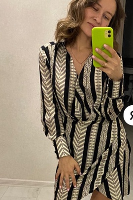 
                             
                                Платье Силви.
                                Обложка отзыва пользователя Пользователь 142385
                             
                        