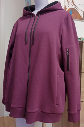 
                             
                                Худи Джонни.
                                Обложка отзыва пользователя Пользователь 157465
                             
                        