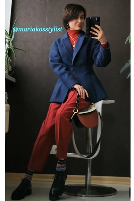 
                             
                                Жакет Авелин.
                                Обложка отзыва пользователя Пользователь 143901
                             
                        