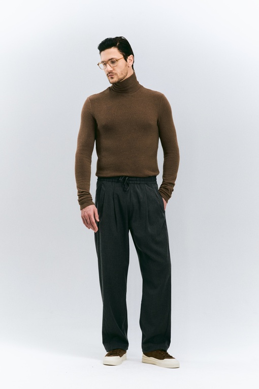 Нейтан водолазка