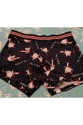 
                             
                                Пол боксеры.
                                Обложка отзыва пользователя Пользователь 394778
                             
                        