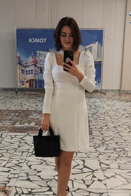 
                             
                                Мэрил платье.
                                Обложка отзыва пользователя Пользователь 112414
                             
                        