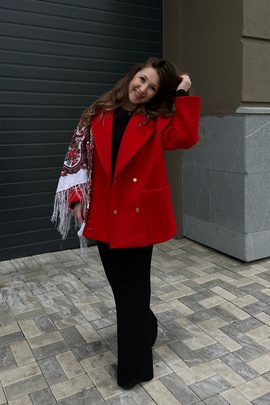 
                             
                                Пальто Мару.
                                Обложка отзыва пользователя Пользователь 412457
                             
                        