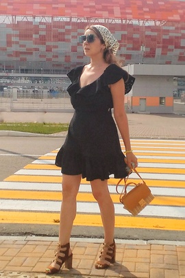 
                             
                                Платье Милана.
                                Обложка отзыва пользователя Ксения Синцева
                             
                        