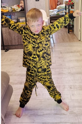 Идеально, детские выкройки просто топ, всё садится изумительно 💖💖💖