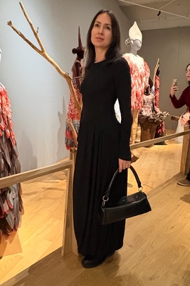 
                             
                                Кинвара платье.
                                Обложка отзыва пользователя Пользователь 143901
                             
                        