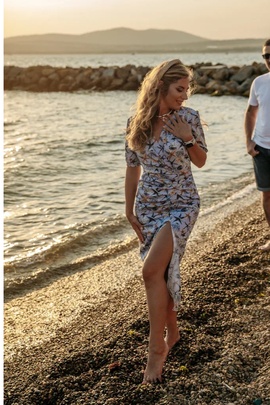 
                             
                                Платье Сьюзан.
                                Обложка отзыва пользователя Пользователь 106373
                             
                        