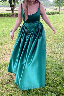 
                             
                                Marielle dress.
                                Обложка отзыва пользователя Пользователь 479326
                             
                        