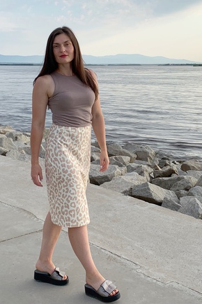 Вроде, просто топ, да не просто!