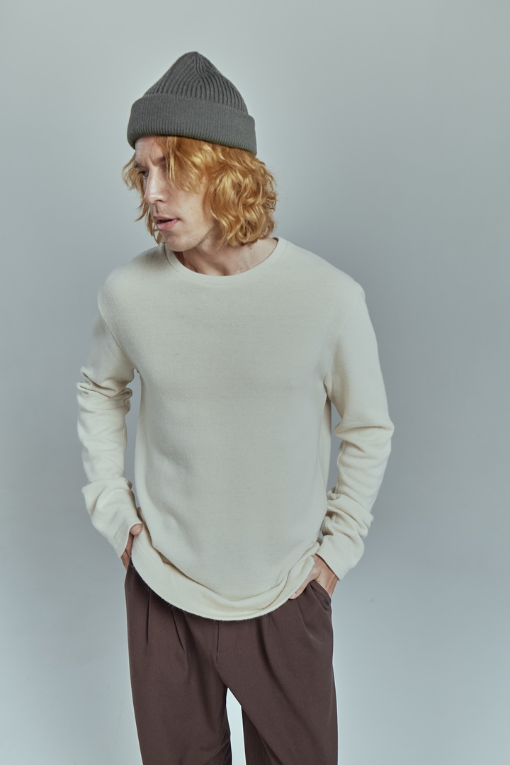 Джемпер Том