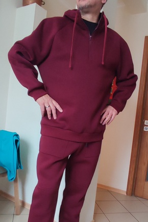 Отличное худи большого объёма!