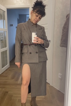 
                             
                                Юбка Малика.
                                Обложка отзыва пользователя Александра Зайниева
                             
                        