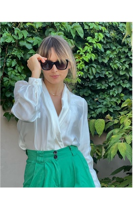 
                             
                                Блуза Шанталь.
                                Обложка отзыва пользователя Пользователь 233317
                             
                        