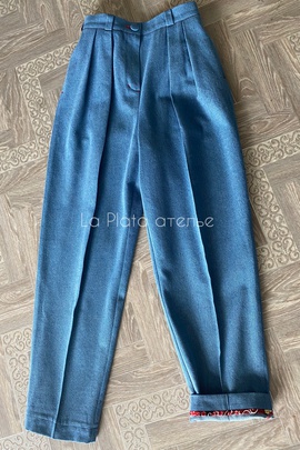 
                             
                                Брюки Аделина.
                                Обложка отзыва пользователя Пользователь 201161
                             
                        