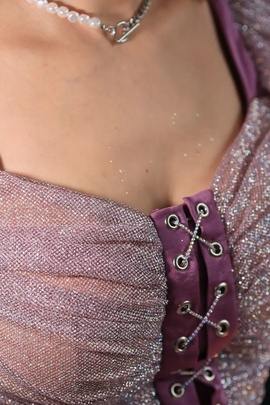 
                             
                                Лурдес платье.
                                Обложка отзыва пользователя Пользователь 25999
                             
                        