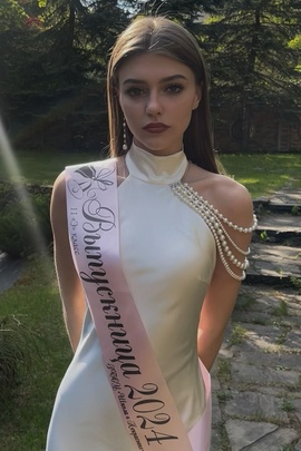 
                             
                                Айлин платье.
                                Обложка отзыва пользователя Пользователь 131438
                             
                        