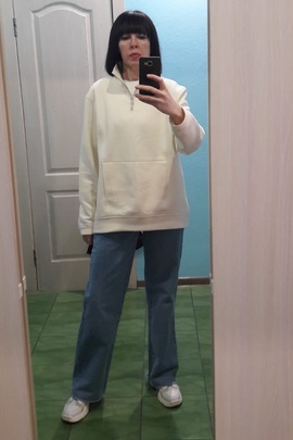 
                             
                                Худи Линдси.
                                Обложка отзыва пользователя Пользователь 202167
                             
                        