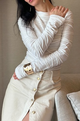 
                             
                                Майли боди.
                                Обложка отзыва пользователя Пользователь 4247
                             
                        