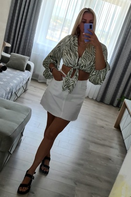 
                             
                                Блузка Люси.
                                Обложка отзыва пользователя Пользователь 212667
                             
                        