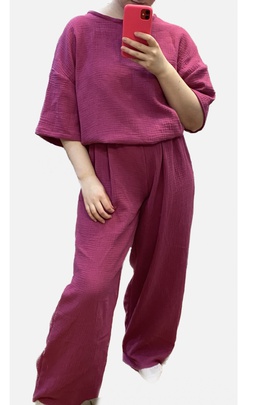 
                             
                                Футболка Магда.
                                Обложка отзыва пользователя Пользователь 273991
                             
                        