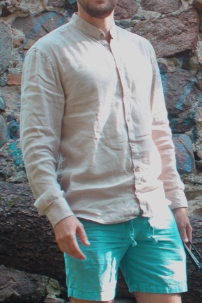 Льняная рубашка, воротник стойка