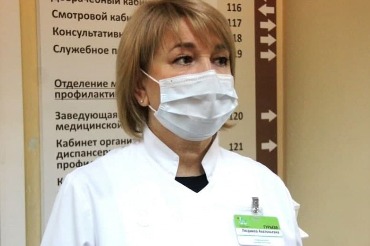 Сотрудник саратовского госпиталя заболел ковидом после прививки
