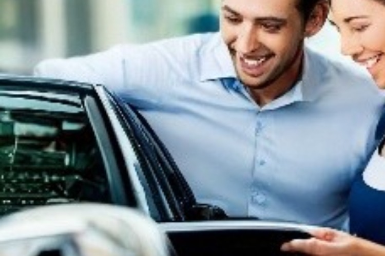 Полис ОСАГО может стать необязательным при регистрации смены владельца автомобиля