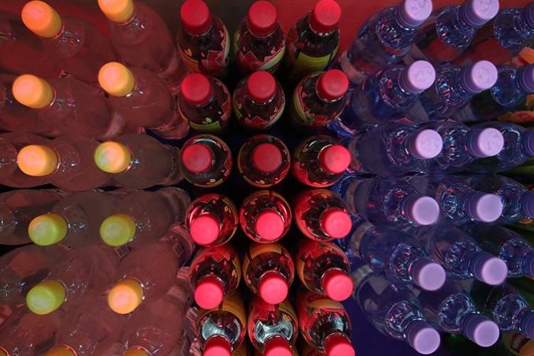 В 2024 году под запрет могут попасть цветные бутылки
