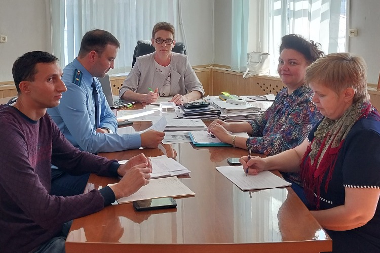 В Вольске прошло заседание по вопросам противодействия неформальной занятости