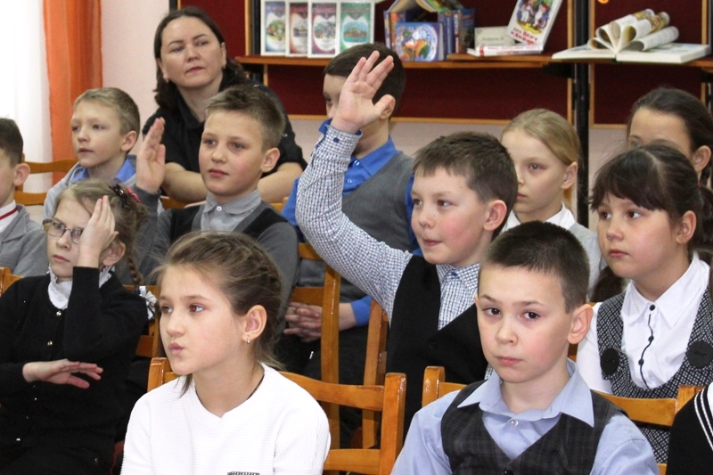 В Вольской Центральной детской библиотеке совершили экскурс в историю