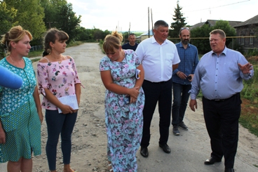 Депутата Госдумы не пустили в детский сад вольского села