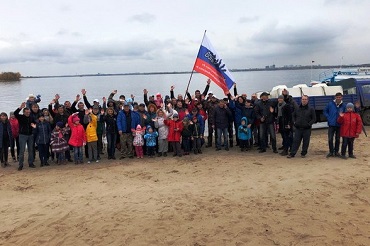 Волга, живи. Любители подводной охоты выпустили более 50 тысяч мальков