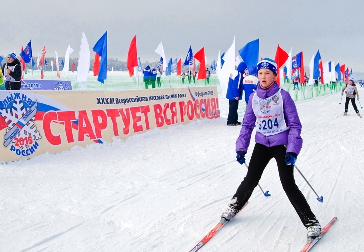 «Лыжня России». Сугробы в Базарном Карабулаке достигают полутора метров