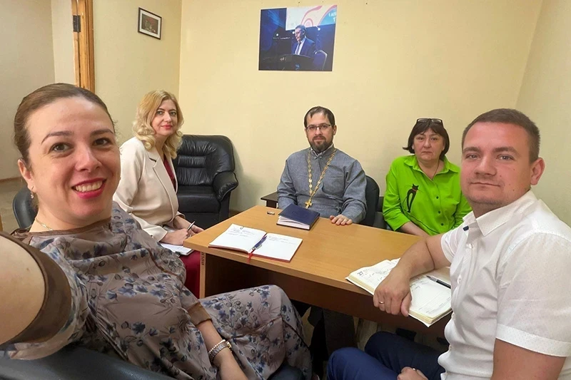 Священнослужитель принял участие в совещании с сотрудниками ВГТУ
