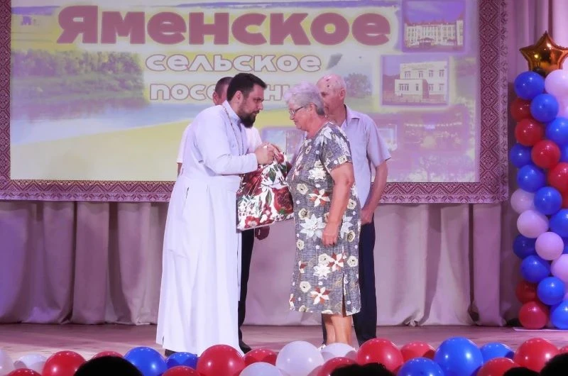 Священник поздравил жителей Ямного с Днем села