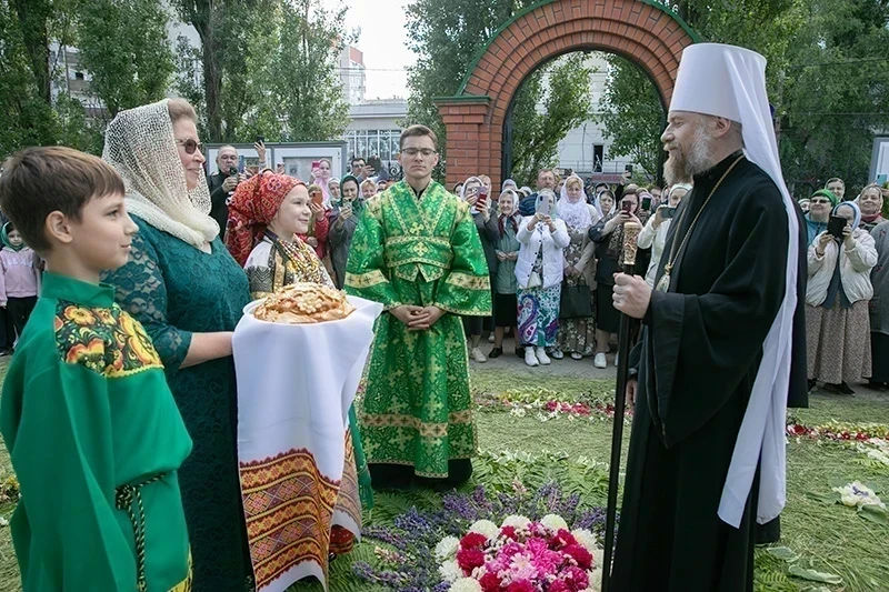 Архиерейское богослужение в Свято-Троицком храме г. Воронежа