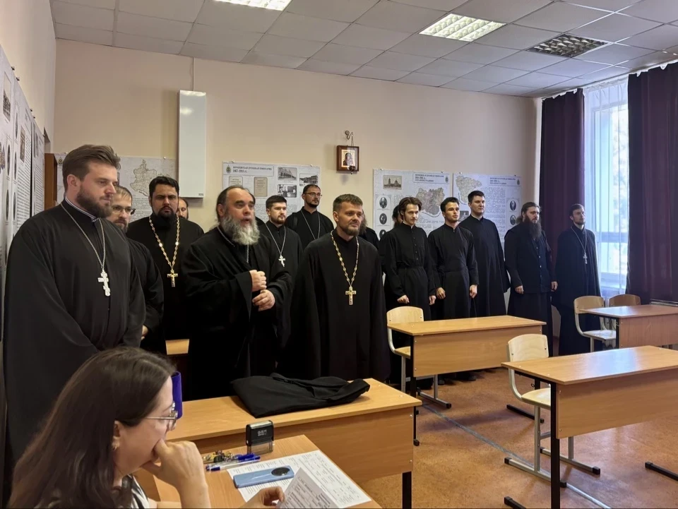 В Воронежской духовной семинарии прошли вступительные испытания в магистратуру