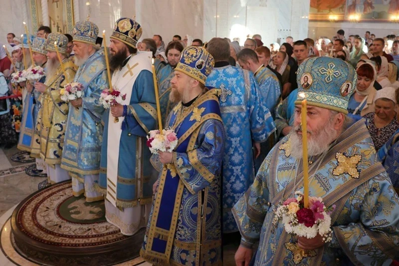 Митрополит Воронежский и Лискинский Леонтий участвует в соборных архиерейских богослужениях 