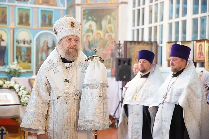 Правящий Архиерей совершил богослужение в Покровском храме с. Каширское