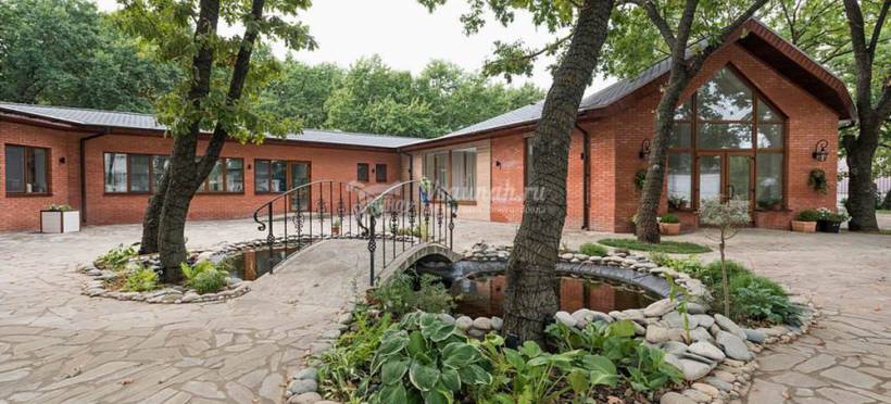 Турбазы саратов энгельс. Турбаза избушка энгельсский район. Турбаза избушка энгельс. Турбаза остров саратов. Парк отель турбаза энгельс.