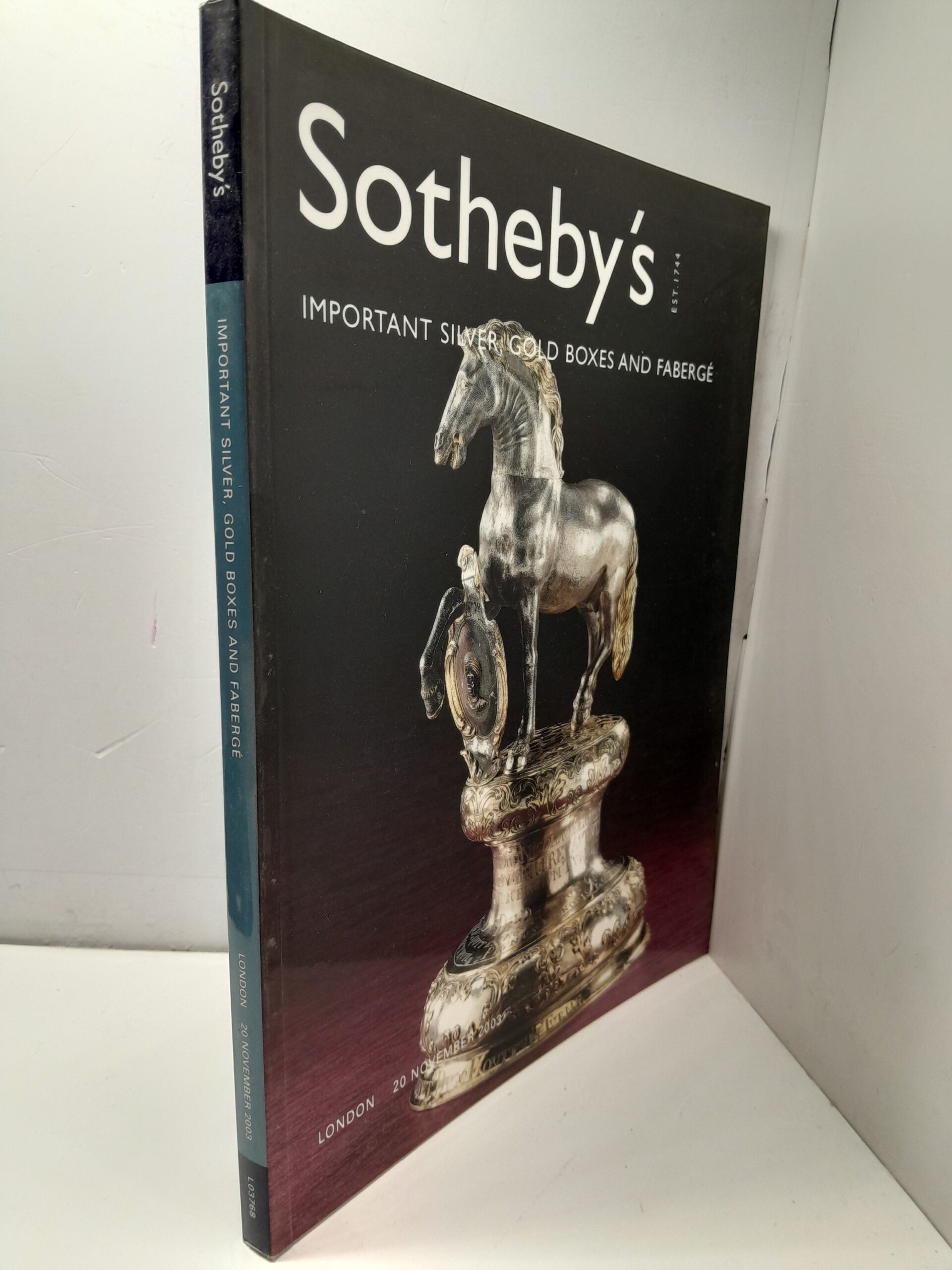Сотбис. Серебряные, золотые шкатулки и Фаберже / IMPORTANT SILVER, GOLD BOXES AND FABERGE — изображение 2