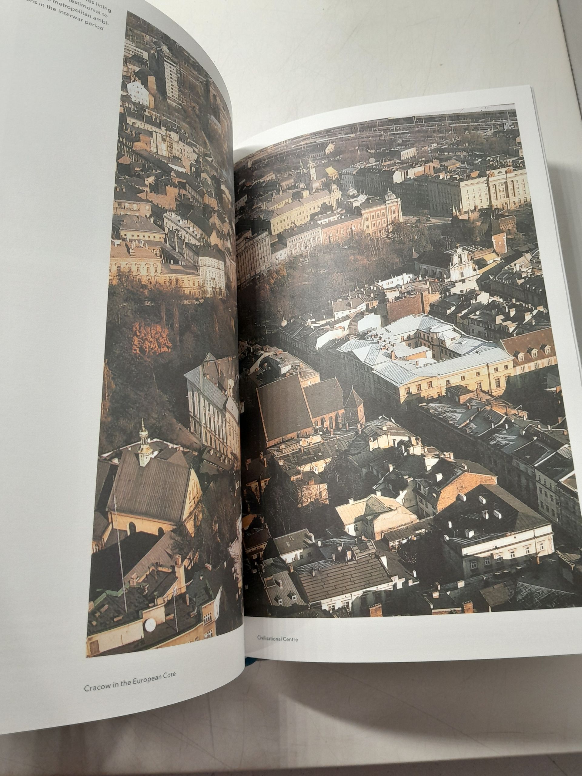 Краков в европейском центре. Яцек Пурхла / Cracow in the European Core. Jacek Purchla — изображение 4