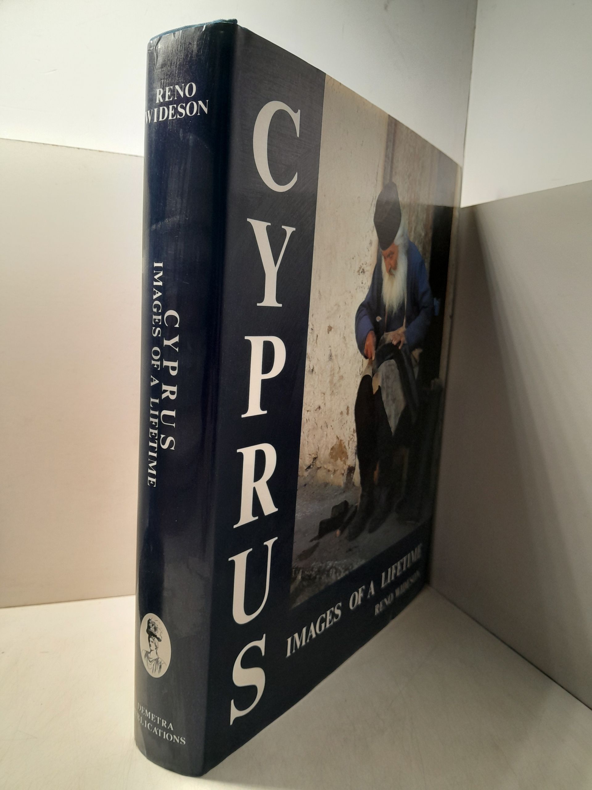Кипр: Образы жизни. Рено Уайдсон / CYPRUS. IMAGES OF A LIFETIME RENO WIDESON — изображение 2