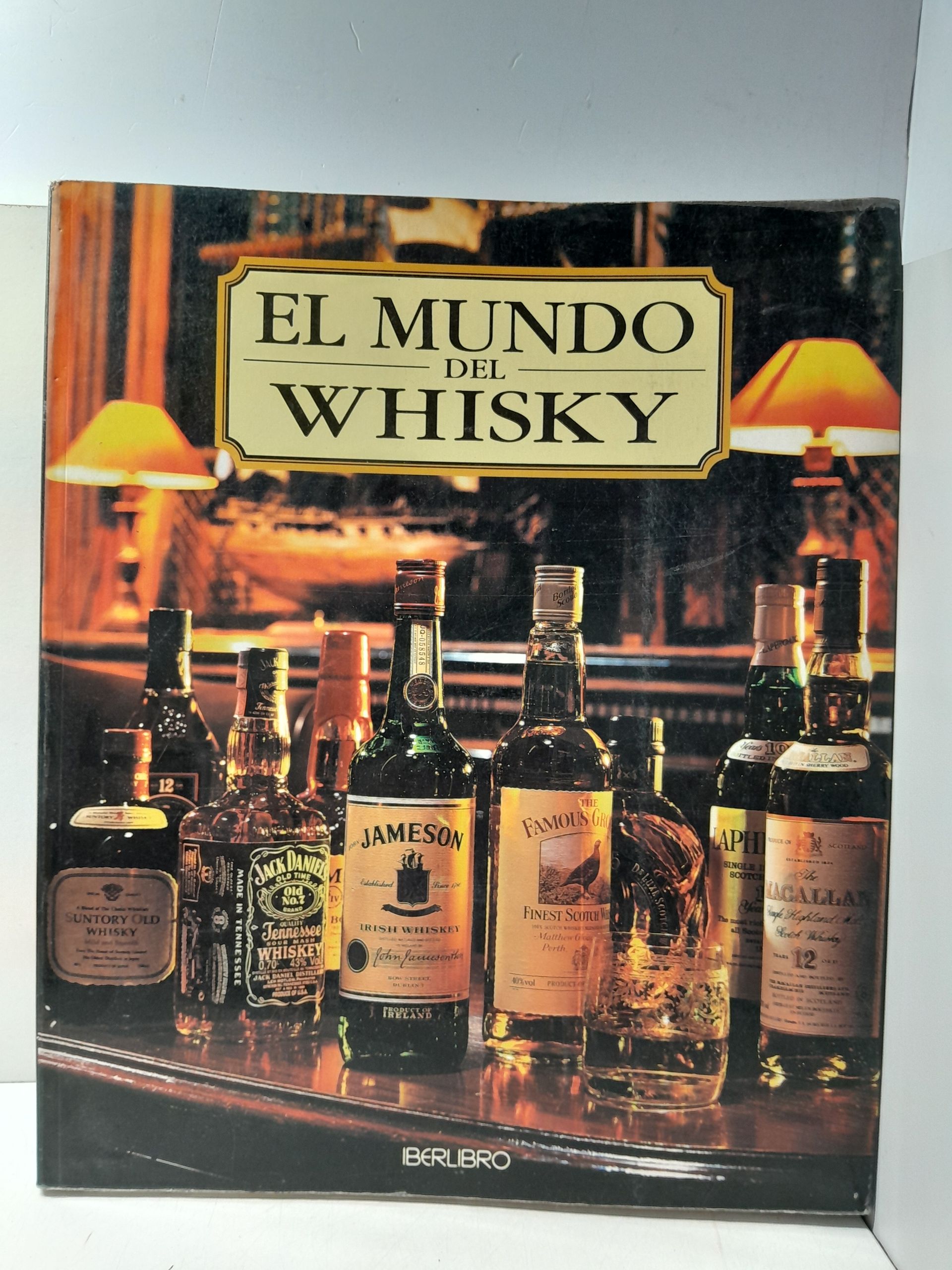 МИР ВИСКИ. Гилберт Делос / EL MUNDO DEL WHISKY. Gilbert DELOS