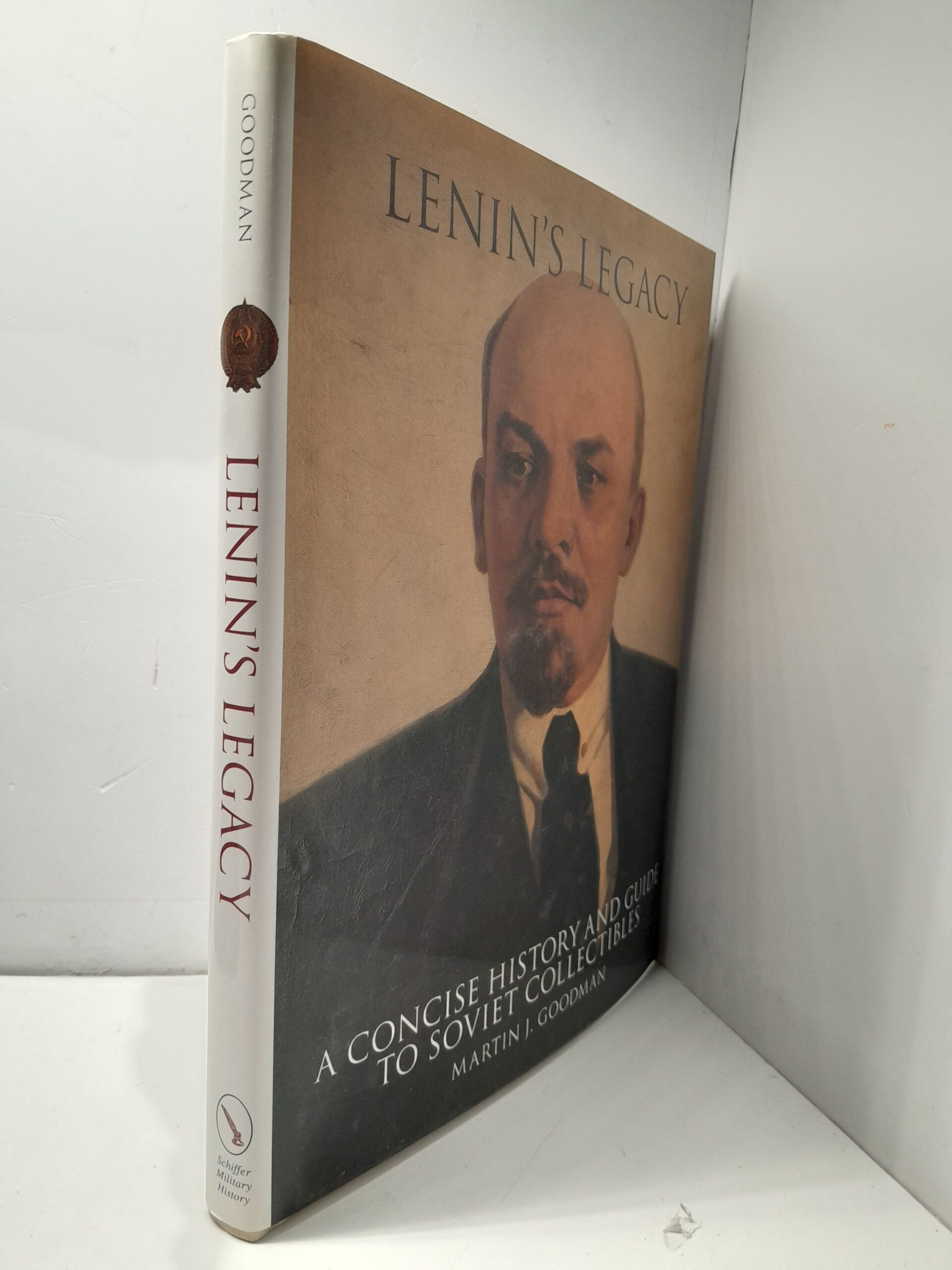 Наследие Ленина. Краткая история и путеводитель по СОВЕТСКИМ КОЛЛЕКЦИОННЫМ ПРЕДМЕТАМ / LENIN'S LEGACY A CONCISE HISTORY AND GUIDE TO SOVIET COLLECTIBLES — изображение 2