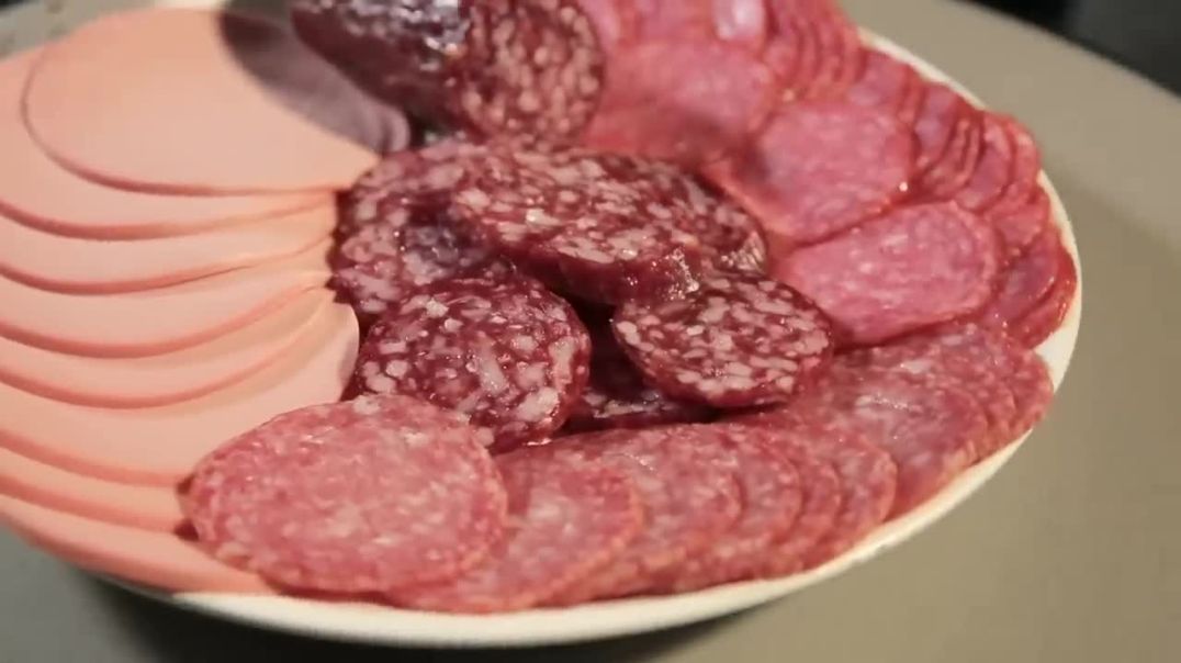 Вы удивитесь из чего на самом деле делают колбасу, и ск