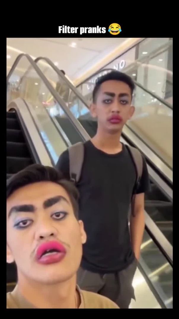 Пробуем в московском метро_😍🔥🤣