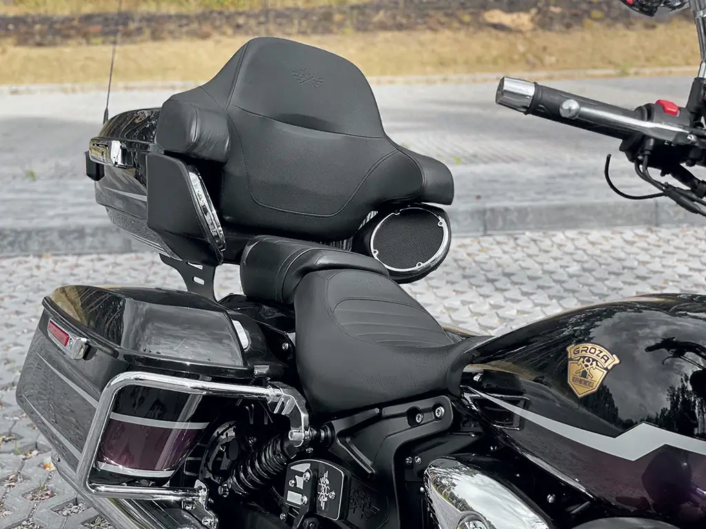 Тяжелый люкс из Китая: тест Groza Traveller 800, который стоит впятеро дешевле Harley-Davidson Street Glide