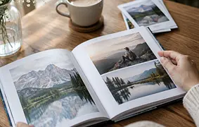 Что написать в фотокниге: идеи подписей и цитат