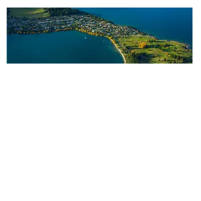 Фото на холсте поселок на перешейке, размера 90x30